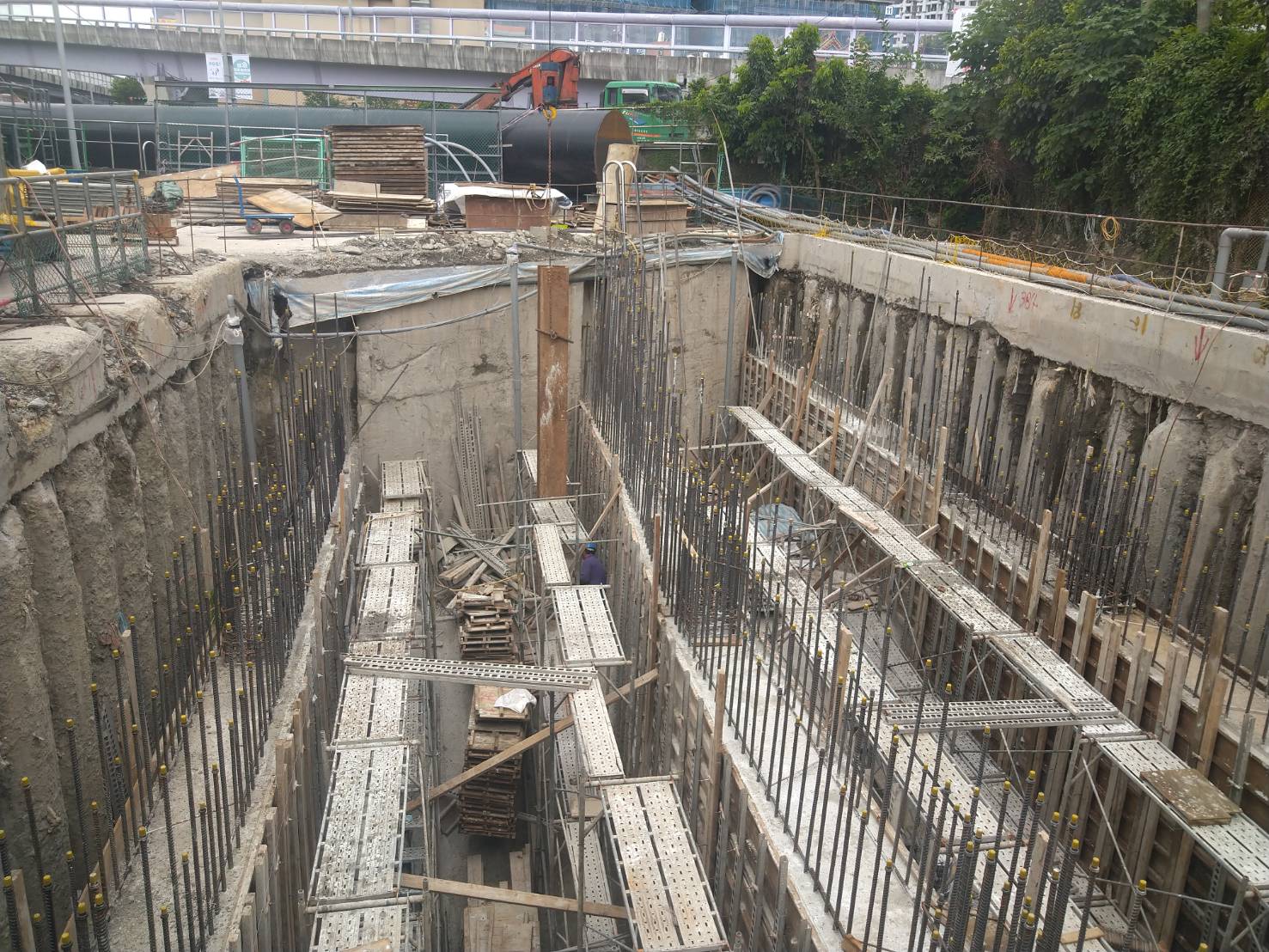 新北市永和區永和抽水站機組更新工程-第一層支撐架拆除