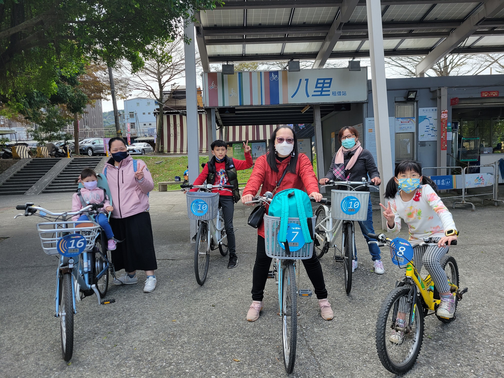 4 新北河濱自行車租借站，提供多元車種，適合全齡民眾騎乘