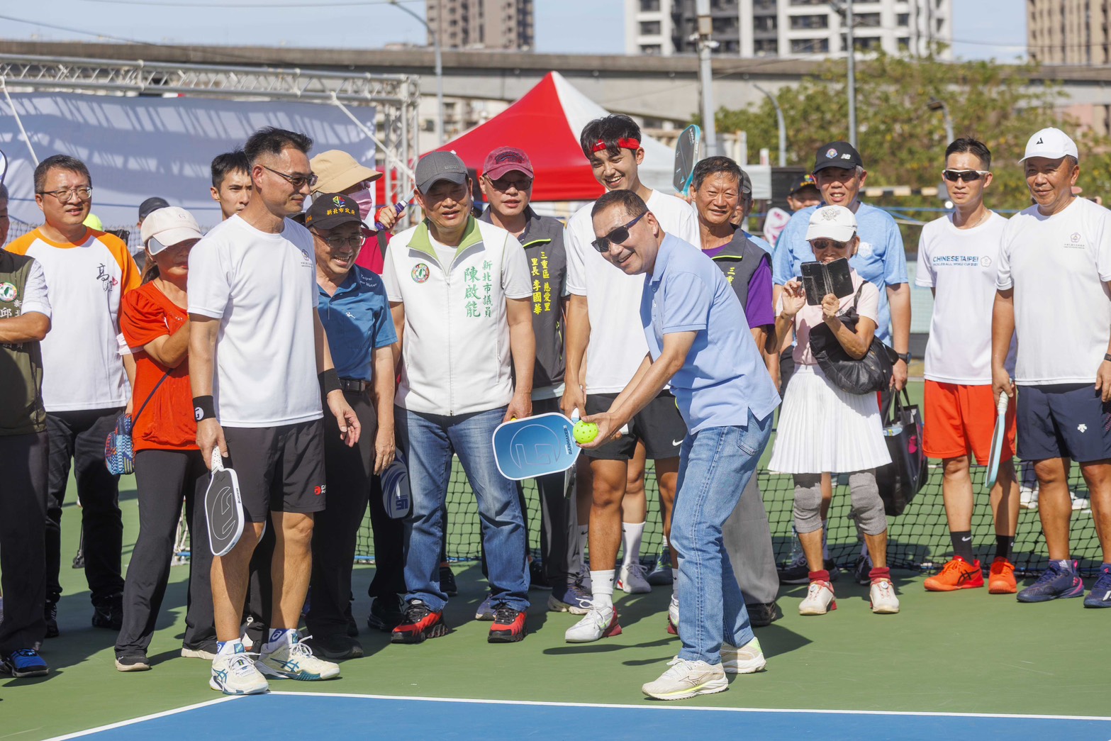  侯友宜市長今(19)日至新北大都會公園匹克球場開球揭幕