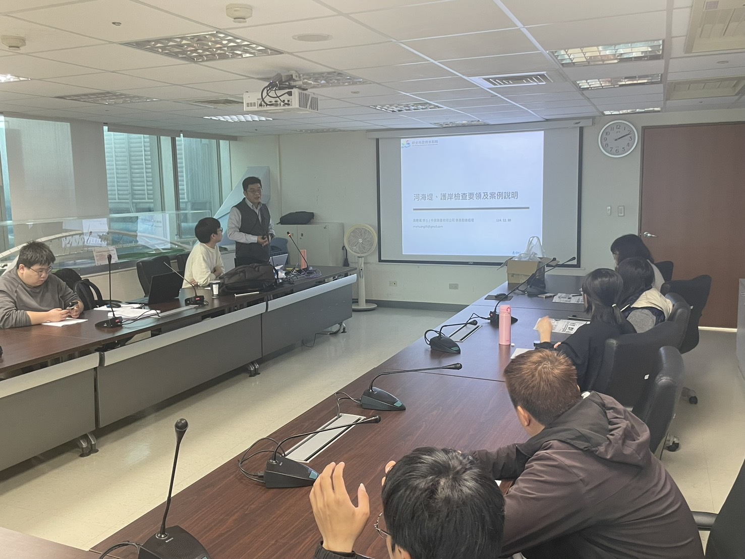 針對水利建造物檢查人員進行教育訓練