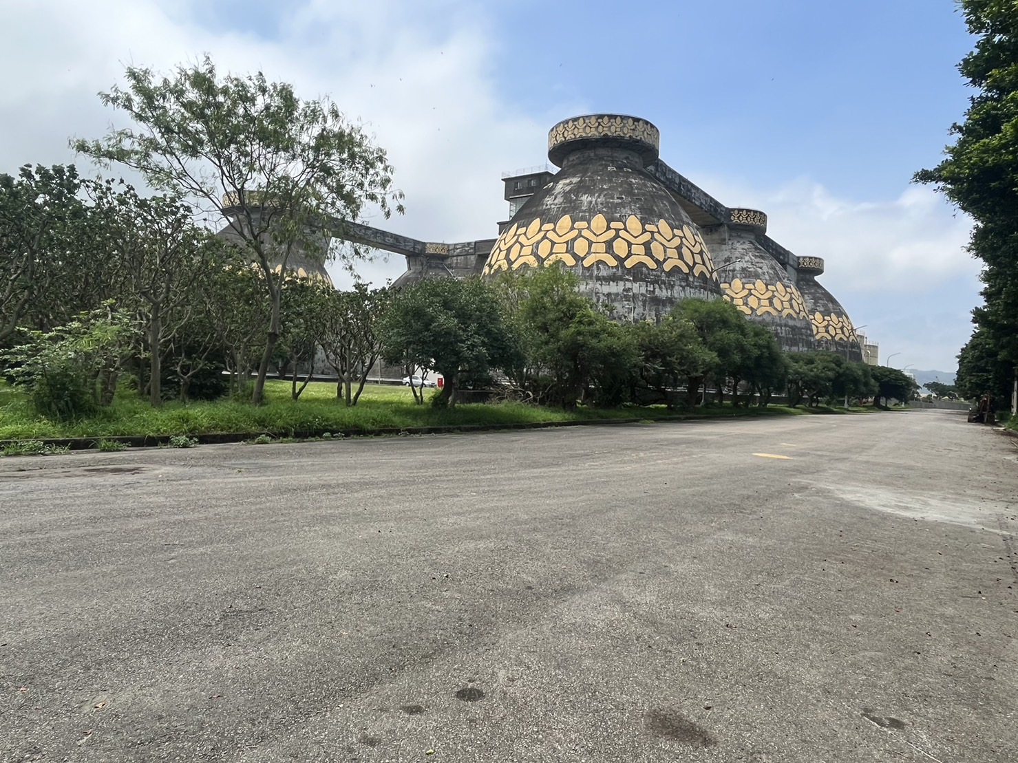 八里污水處理廠蛋形消化槽