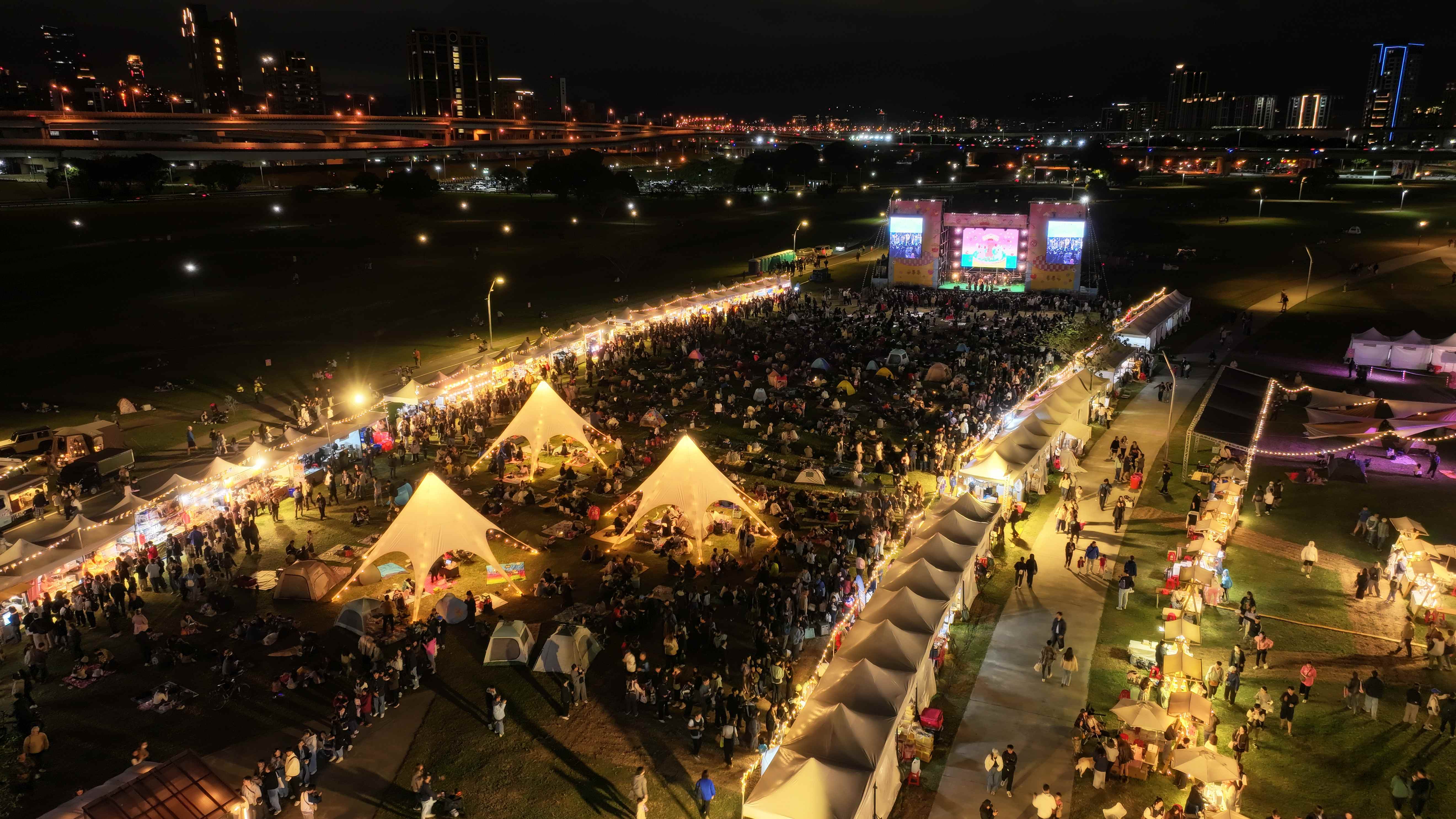 「2026 新北春紛節」於新北大都會公園絢爛開幕