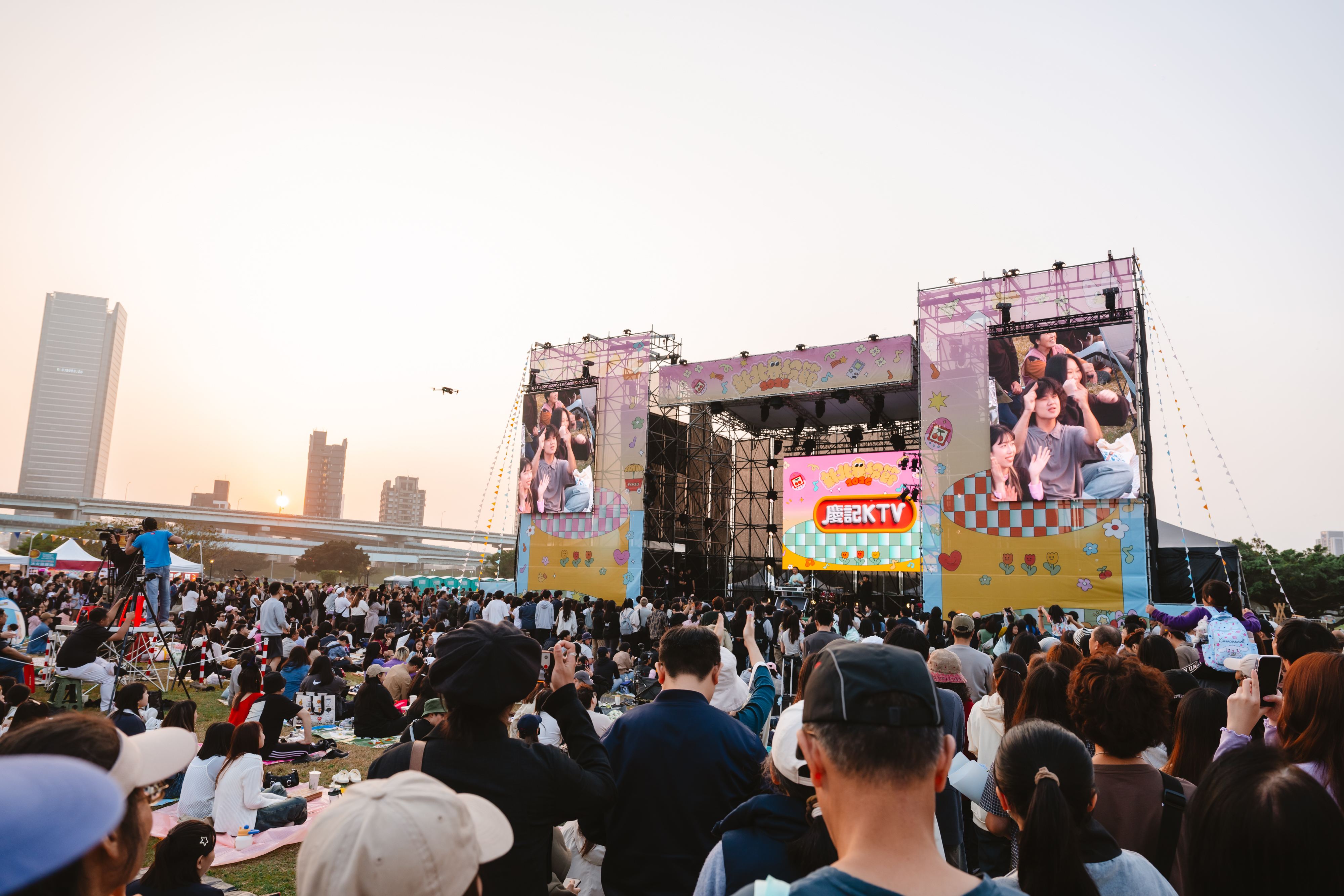  慶記KTV輪番撥放那些深深刻在腦海裡的旋律