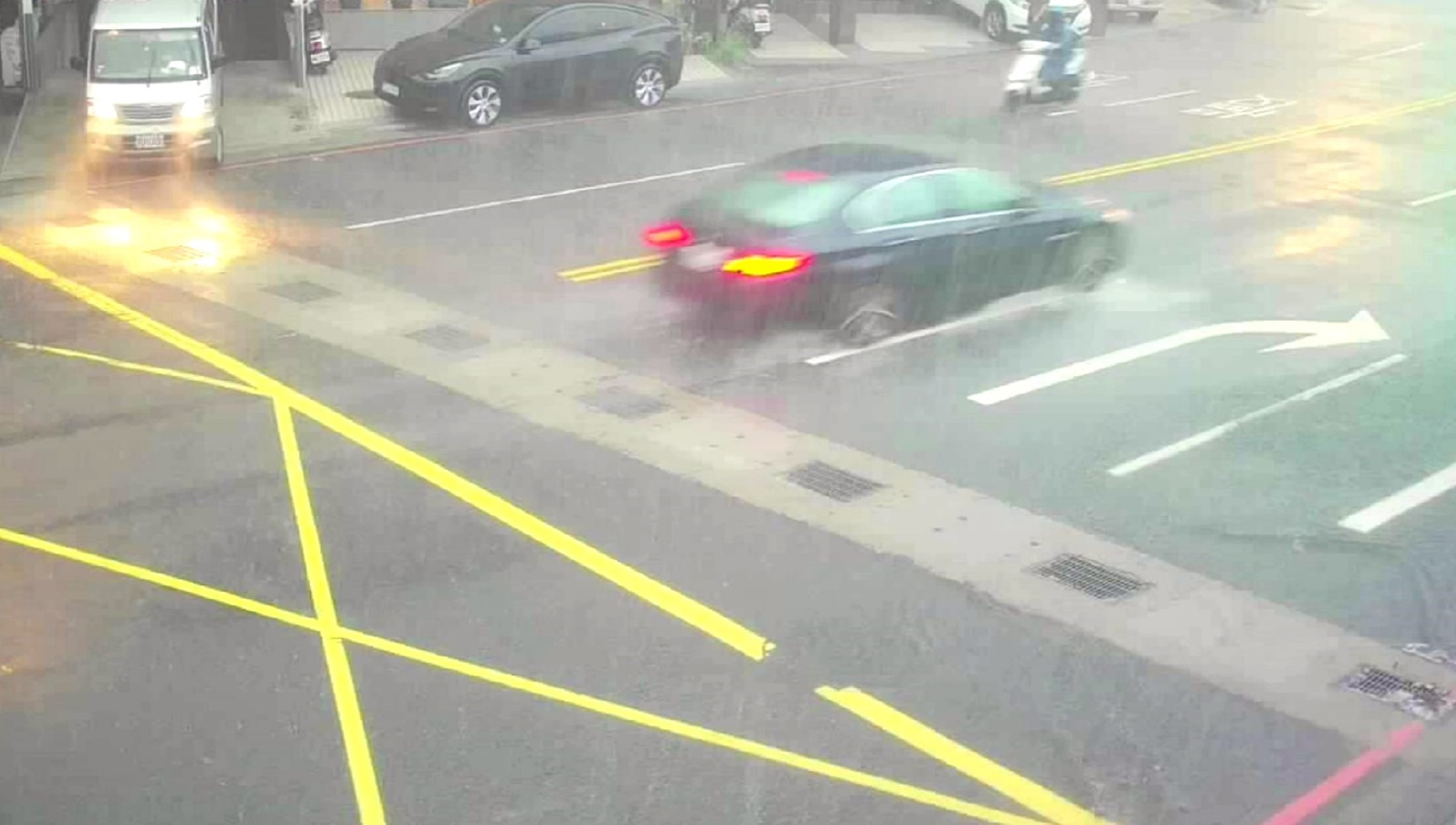 全市已經完成12處AI 雨絲辨識系統， 強化降雨定量判讀能力