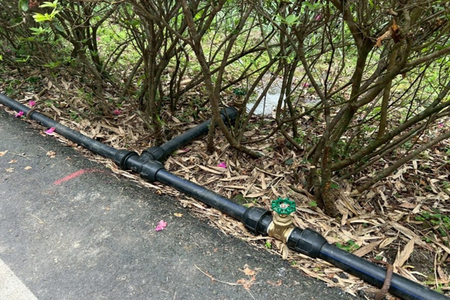 和美里簡易自來水HDPE管線更新排泥閥，增加輸水能力，強化供水韌性