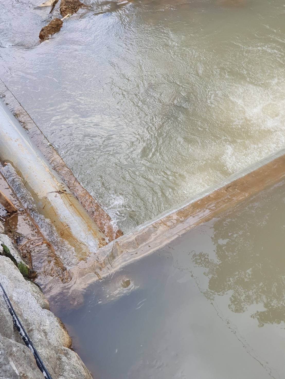 金包里溪引水工程出流處