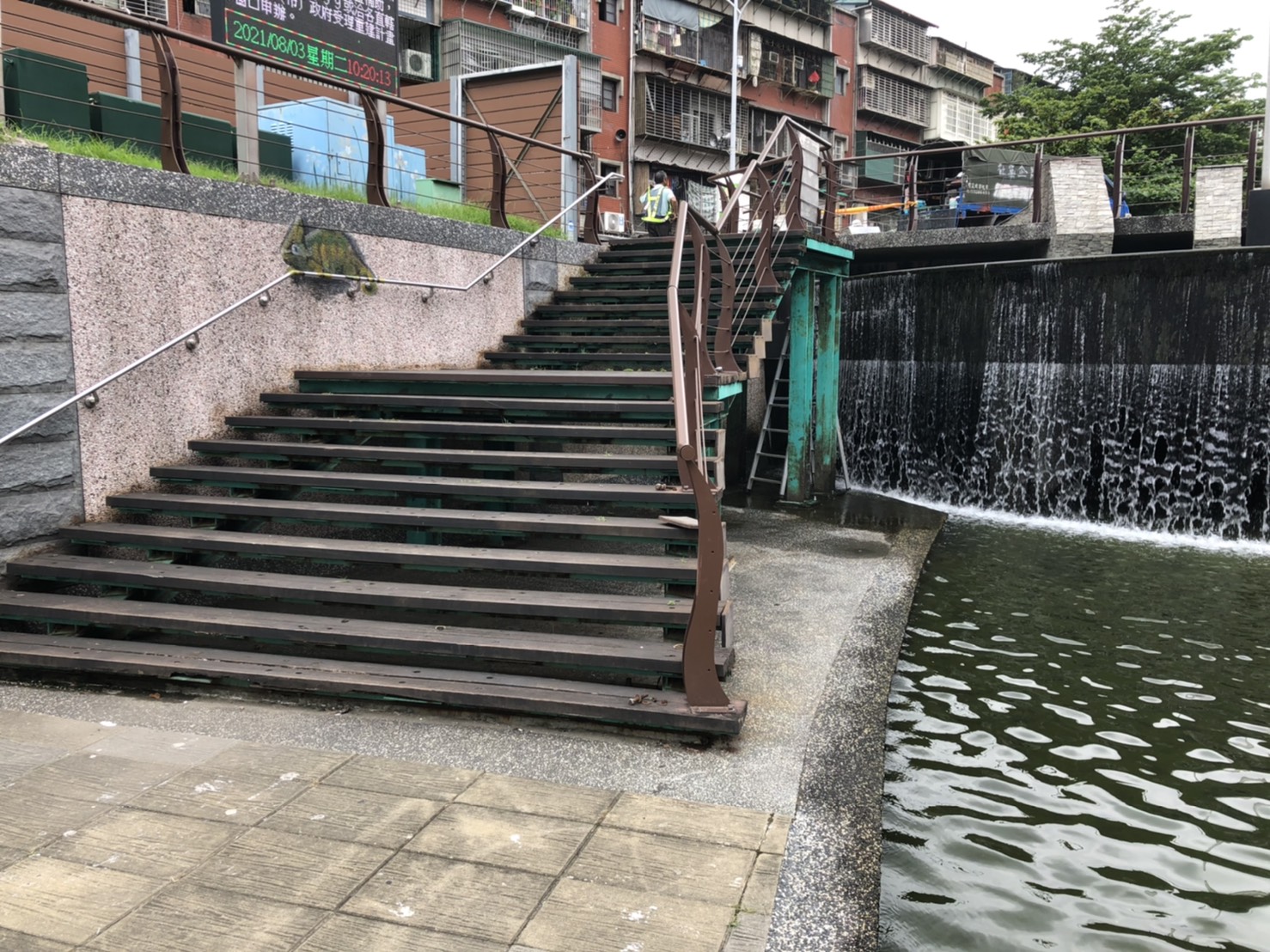 水利局將進行木棧道階梯更新改善工程