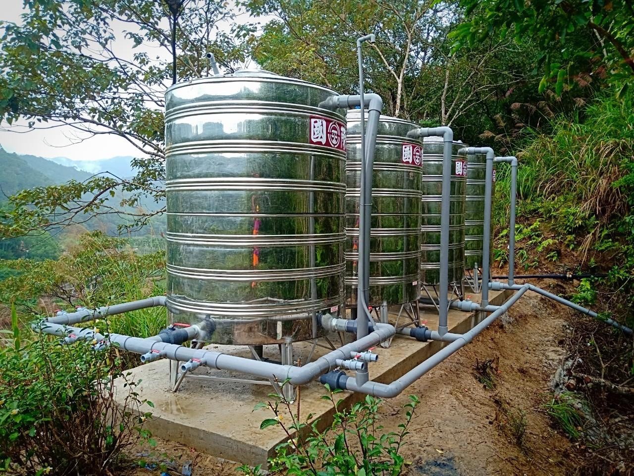 不鏽鋼水塔為居民儲備民生用水