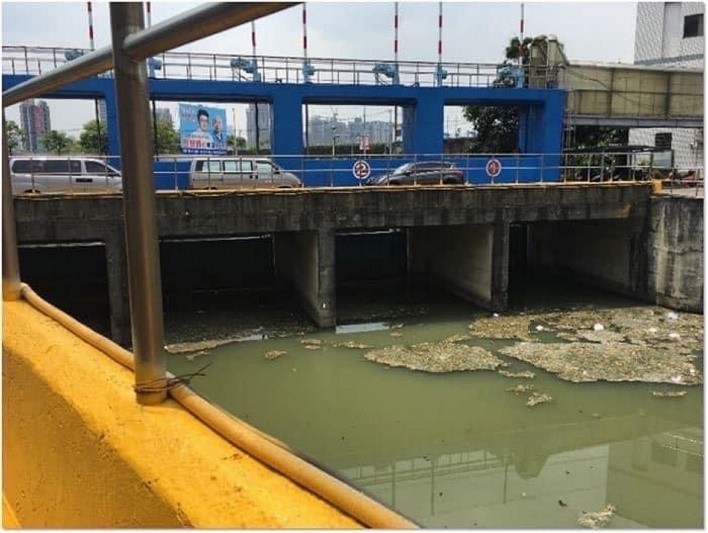 抽水站前池髒汙水停滯(改善前)